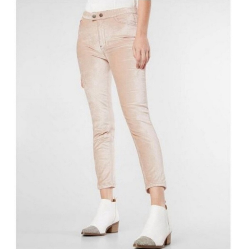 “WE THE FREE PEOPLE” Velvet Cropped Skinny Trouser Jeans